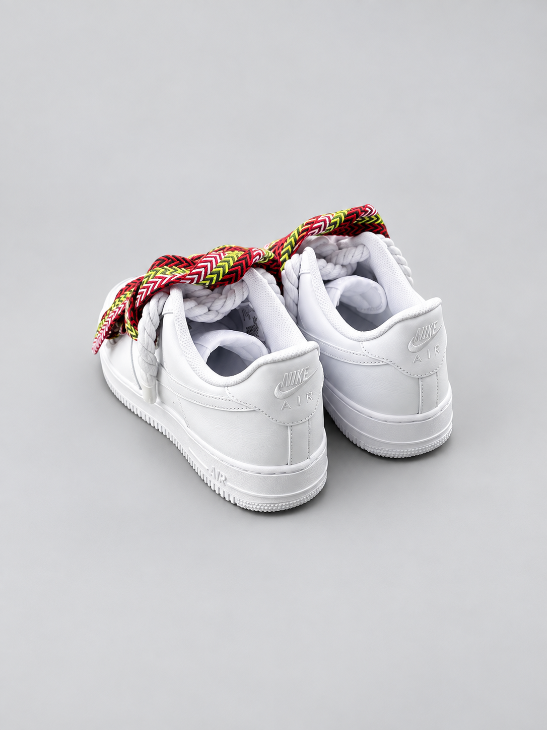 Air Force 1 Custom – Lanvin Laces – Białe / czerwone sznurówki