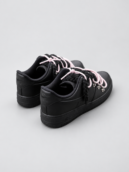 Air Force 1 Custom – Double Rope – Czarne / różowe sznurówki